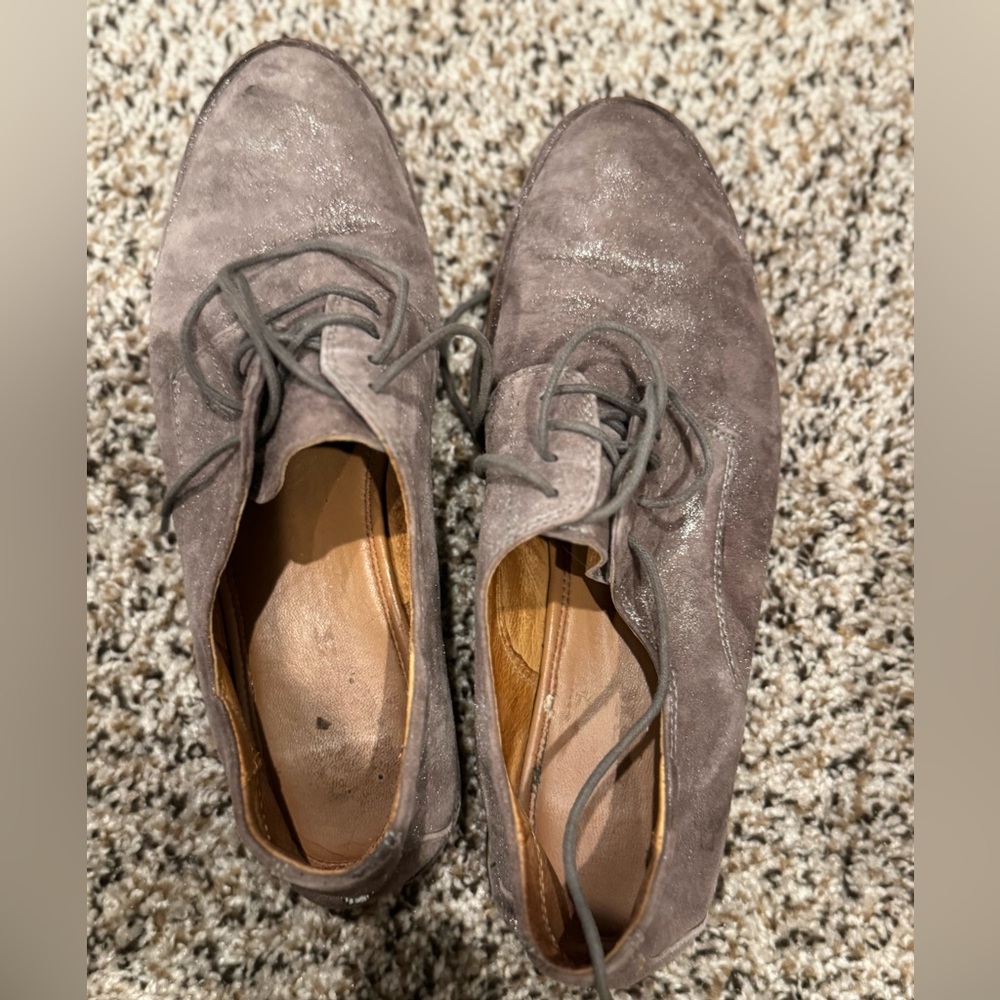 Women's Gray Suede Lace-Up Shoes